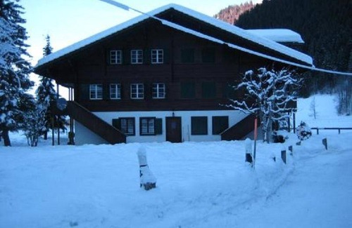 Lenk Apartment | 52 m² Apartment ∙ 2 bedrooms ∙ 4 guests