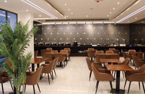 Duqm Hotel | 52 m² Hotel ∙ 2 guests