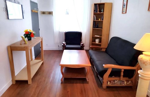 Chateaudun Apartment | 53 m² Apartment ∙ 2 bedrooms ∙ 8 guests