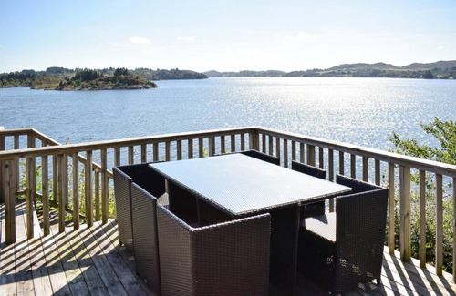 Tysvaer House | 53 m² House ∙ 2 bedrooms ∙ 4 guests