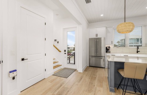 Mid Island House | 5350 Chasing Sunshine: 5BD/4.5BA Pool Home, Steps to Sand!