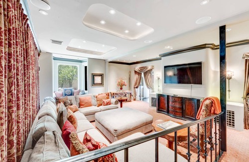 Los Olivos Historic District House | 539 m² House ∙ 4 bedrooms ∙ 14 guests