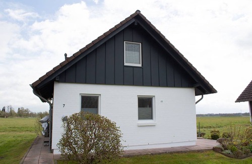 Bad Bederkesa House | 54 m² House ∙ 2 bedrooms ∙ 4 guests