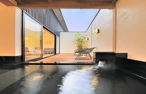 Obama Onsen Hotel | 54 m² Hotel ∙ 9 guests
