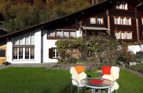 Brienz Villa | 54 m² Villa ∙ 1 bedroom ∙ 2 guests