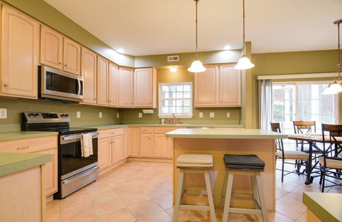 Nottingham House | 54 Mi to Dtwn DC: Spacious Family Home!