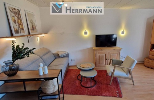 Schwarzenbach Apartment | 55 m² Apartment ∙ 1 bedroom ∙ 4 guests