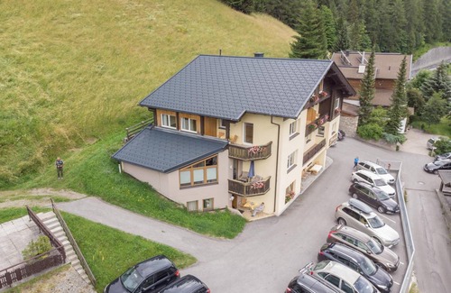 Heiligenblut Apartment | 55 m² Apartment ∙ 1 bedroom ∙ 4 guests