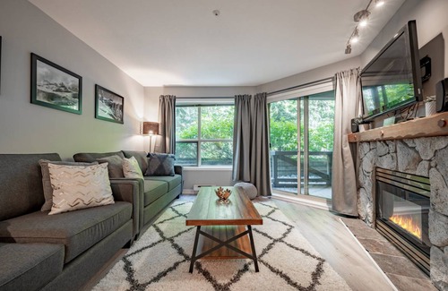 Upper Village Apartment | 55 m² Apartment ∙ 1 bedroom ∙ 5 guests