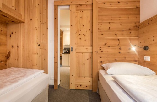 Ortisei Apartment | 55 m² Apartment ∙ 2 bedrooms ∙ 4 guests