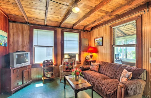 Saybrook Manor Cottage | 55 m² Cabin ∙ 3 bedrooms ∙ 5 guests