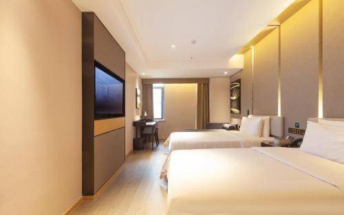 He Ping Hotel | 55 m² Hotel ∙ 3 guests