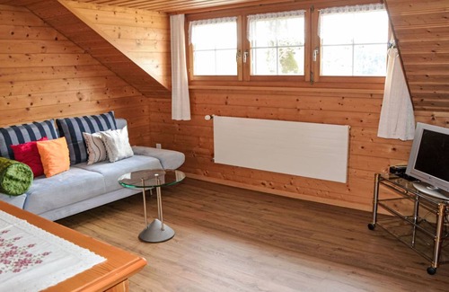 Schlatt-Haslen House | 55 m² House ∙ 2 bedrooms ∙ 4 guests