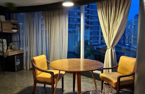 Downtown Apartment | 55-SQM Urban Cabin in Poblacion Makati