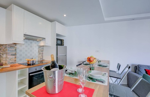 Juan-les-Pins Apartment | 56 m² Apartment ∙ 2 bedrooms ∙ 5 guests