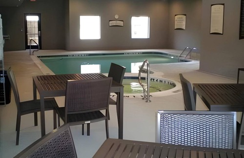 Tyler Hotel | 56 m² Hotel ∙ 2 bedrooms ∙ 127 guests