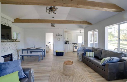 Grass Lake House | 56 m² House ∙ 1 bedroom ∙ 6 guests