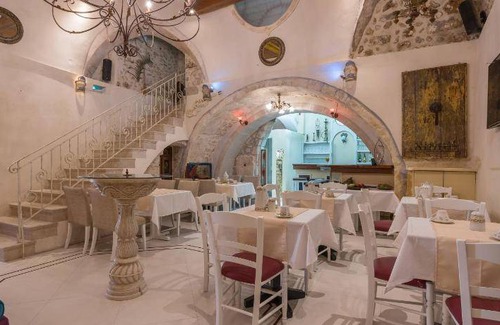 Old Town Rethymnon Hotel | 58 m² Hotel ∙ 2 bedrooms ∙ 127 guests