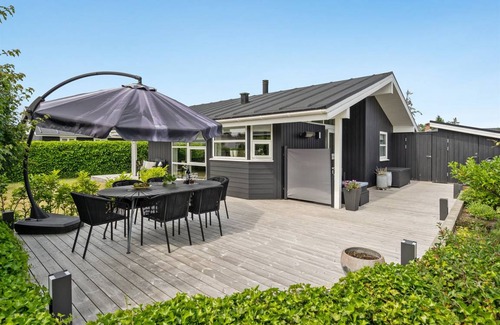 Hvidbjerg Strand House | 58 m² House ∙ 2 bedrooms ∙ 4 guests