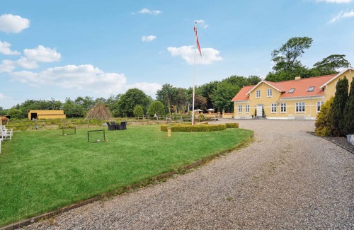 Gesten House | 580 m² Farmhouse ∙ 9 bedrooms ∙ 24 guests