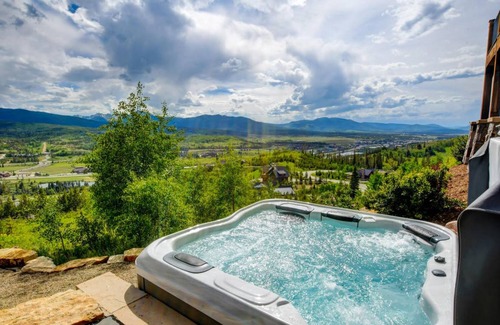 Rendezvous Other | 581 m² Accommodation ∙ 5 bedrooms ∙ 14 guests