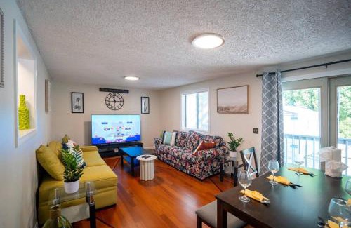 Medford Apartment | 597 - 5BR Medford - Cozy Stay near Stone Zoo