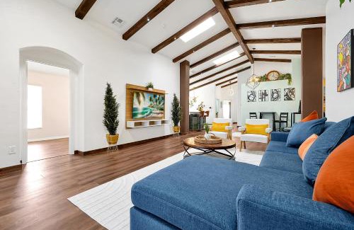 Windsor Palms House | 5BR Cottage w Pool & Hot Tub Near Disney