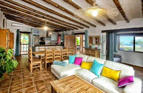 Majada del Moro Villa | 5mn Beach, Swimming pool, Sea view, Exotic garden, Air-conditioned, Ideal for families.