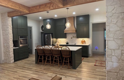 North Augusta House | 6 Acre Luxury Retreat 7 miles from Augusta National
