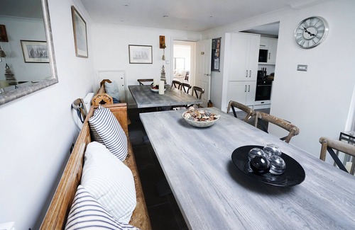 Cowes House | 6 Bed Town House w Roof Terrace - Central Cowes