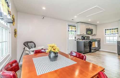 Perryville Other | 6 Bedroom 4 Bathroom 1870 Farmhouse. Right next to Great Wolf & Hollywood Casino