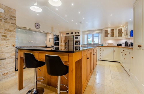 Marnhull Cottage | 6 bedroom accommodation in Marnhull, near Shaftesbury