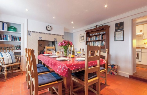 St Brides Cottage | 6 bedroom accommodation in Whitesands