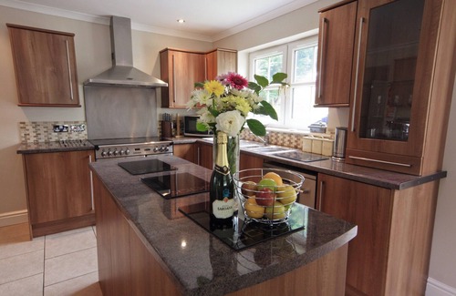 Plwmp Cottage | 6 bedroom accommodation in Plwmp