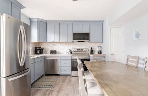 Caine Woods House | 6 Bedroom Duplex in Ocean City, Maryland
