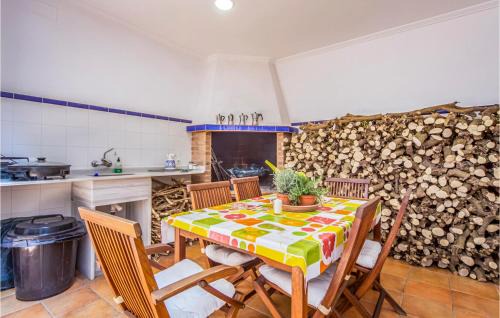 Godelleta House | 6 Bedroom Gorgeous Home In Godelleta