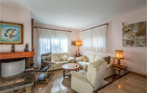 Matadepera House | 6 Bedroom Gorgeous Home In Matadepera
