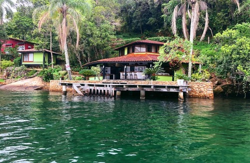 Mambucaba House | 6 Bedroom Private vacation home in Angra dos Reis