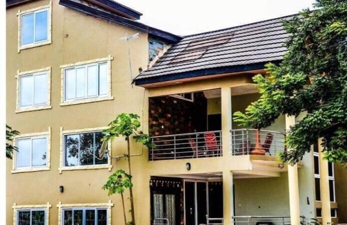 Legon Villa | 6 Bedroom Regal Palm Villa