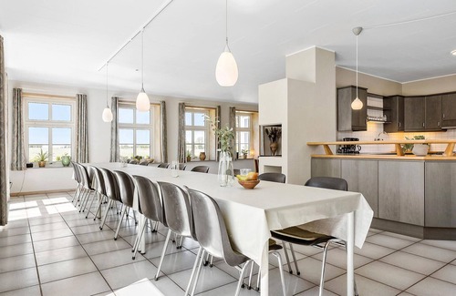 Hojer House | 6 bedroom stunning home in Højer