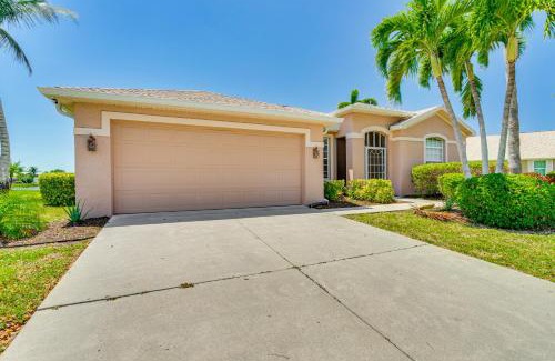 Beachwalk Isles House | 6 Mi to Fort Myers Beach Lakefront Home with Pool
