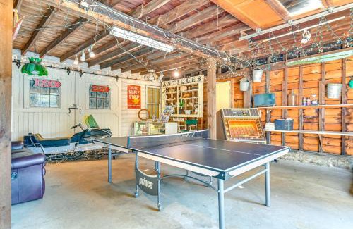 Warrensburg House | 6 Mi to Lake George Adirondack Home with Game Room