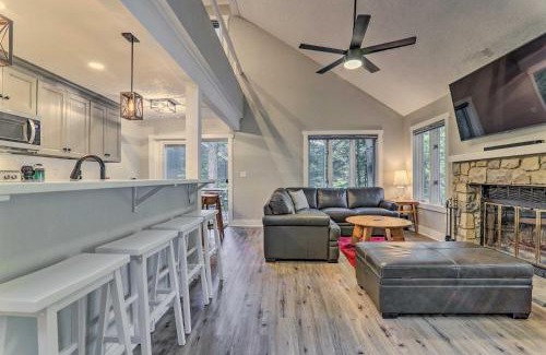 White Haven House | 6 Mi to Lake Harmony Quiet Getaway with Deck!