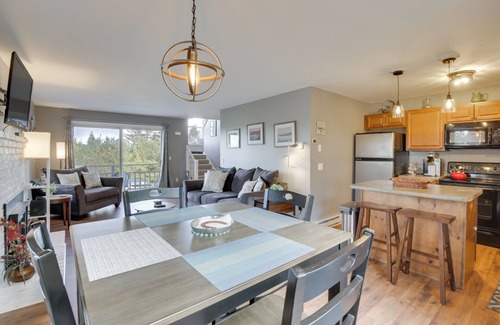 Bethel Condo | 6 Mi to Sunday River: Condo Near Bethel Village!
