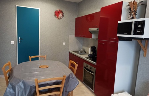 Allevard Apartment | 6 pers apartment, in front of slopes, family ski resort