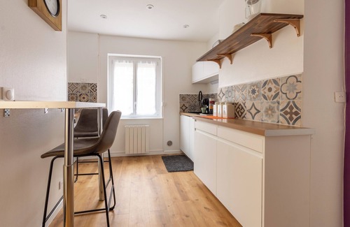 Gare Apartment | 6-PERSON APARTMENT CALAIS TOWN CENTER
