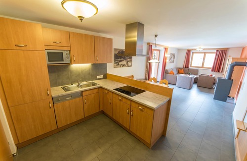 Buerserberg Apartment | 6-person apartment in the holiday park Landal Chalet Matin
