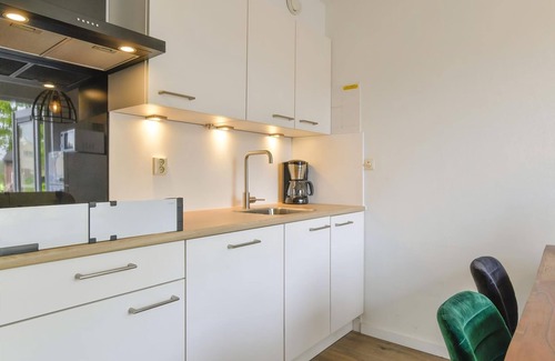 Sevenum House | 6-person children's bungalow in the holiday park Landal Domein De Schatberg