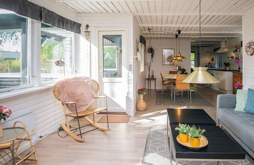 Fjellerup Strand House | 6 person holiday home in Glesborg-By Traum