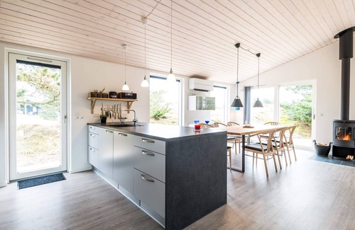 Rindby Strand House | 6 person holiday home in Fanø